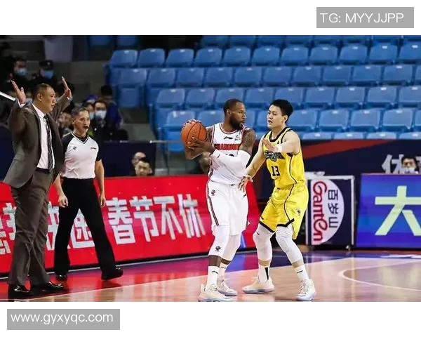 山东与吉林CBA精彩对决视频回顾球迷热议赛场瞬间与精彩表现